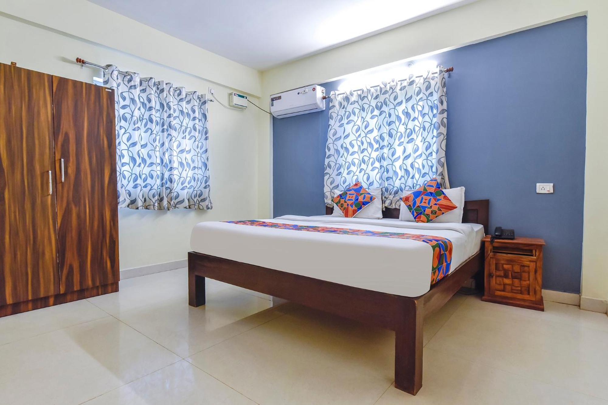 Fabexpress The Tasty Buds - 500m From Baga Hotel Calangute